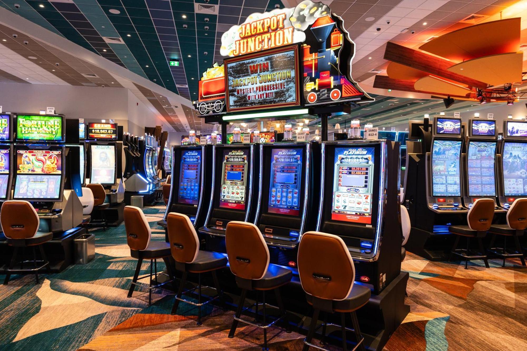 Red Deer Resort & Casino Eksteriør billede