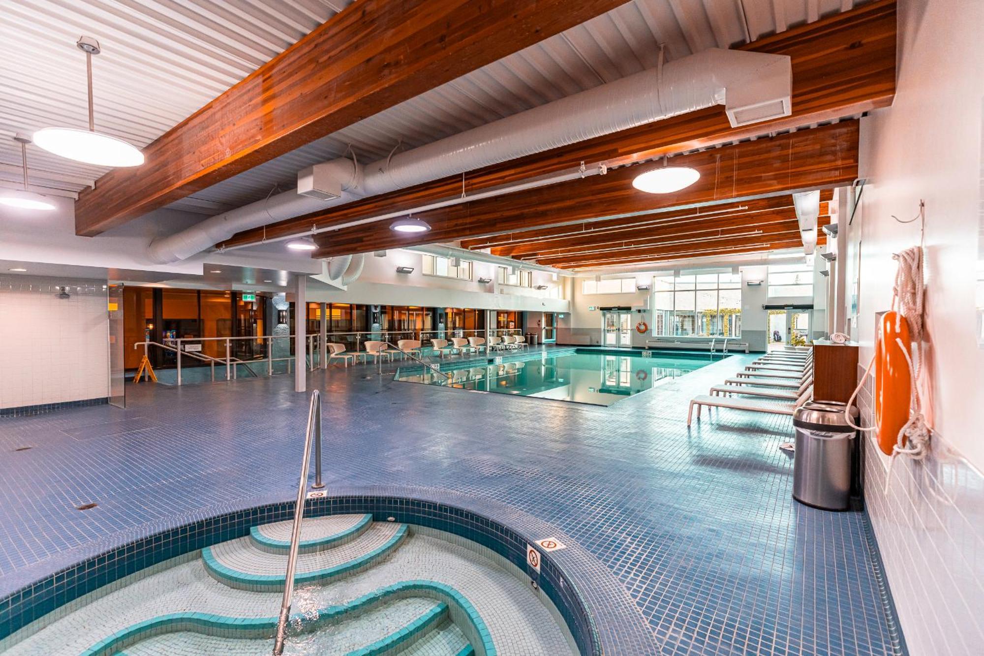 Red Deer Resort & Casino Eksteriør billede