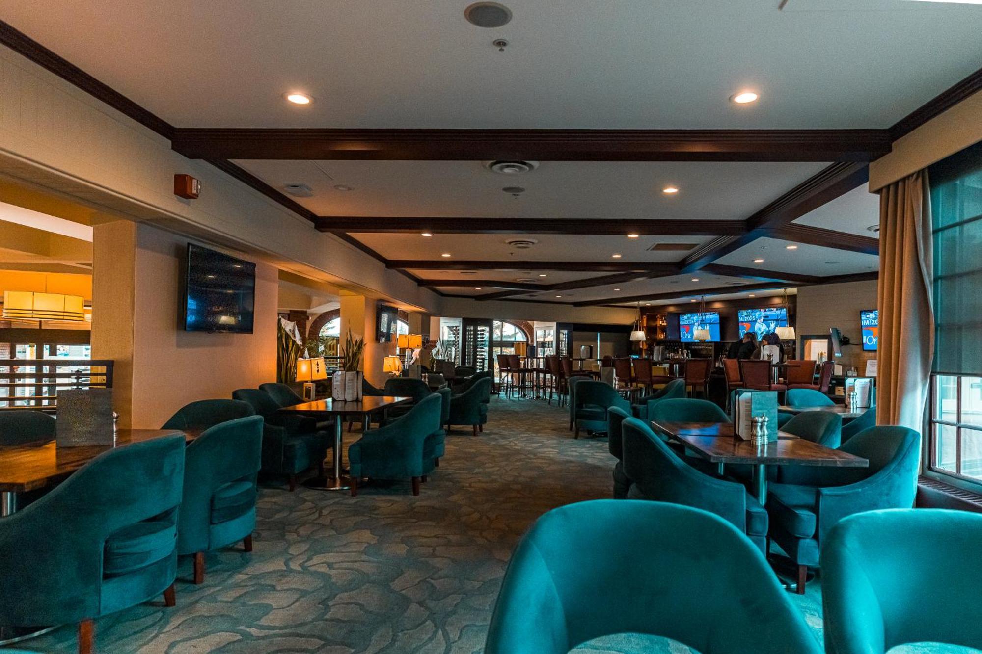Red Deer Resort & Casino Eksteriør billede