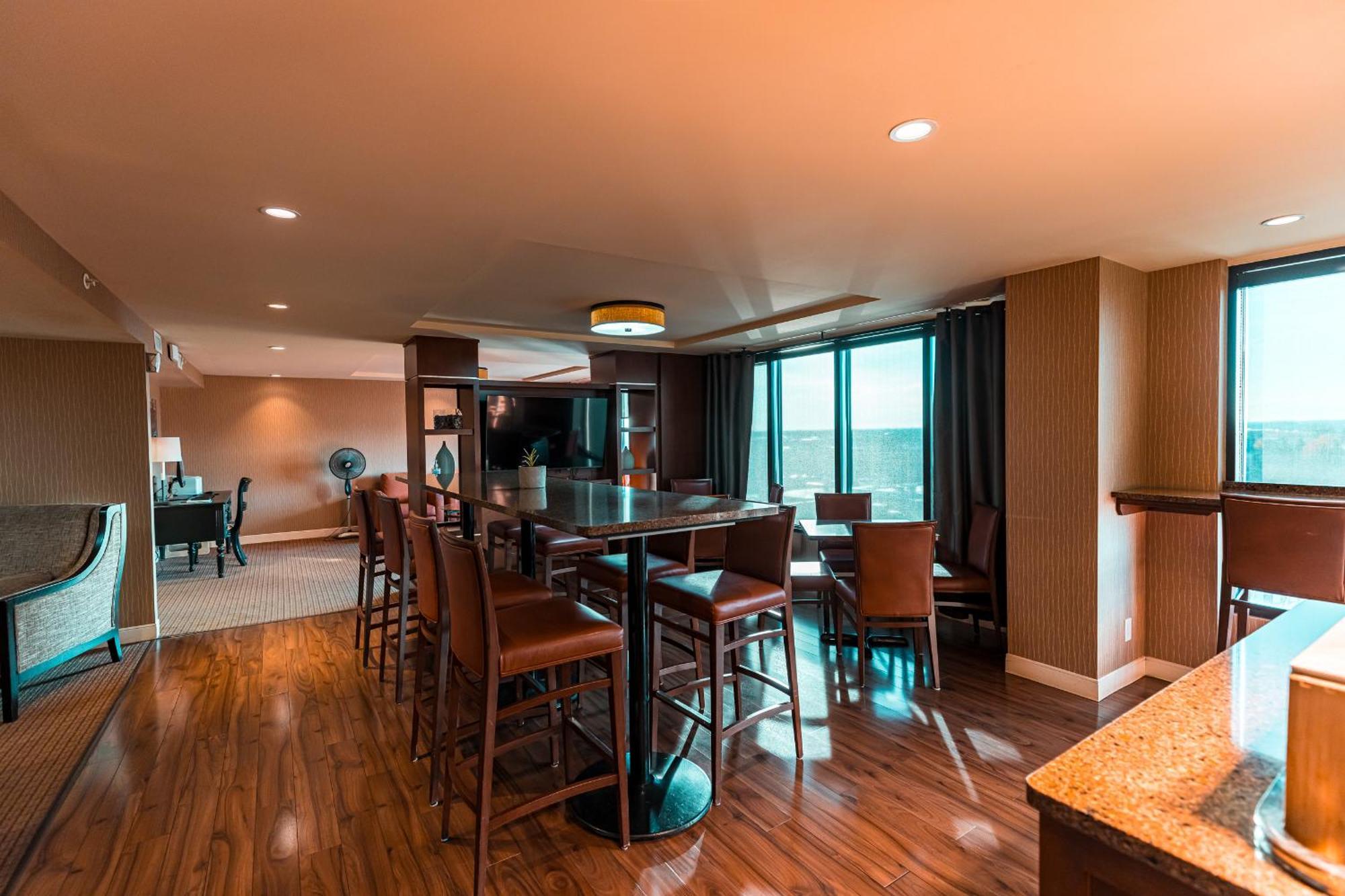 Red Deer Resort & Casino Eksteriør billede