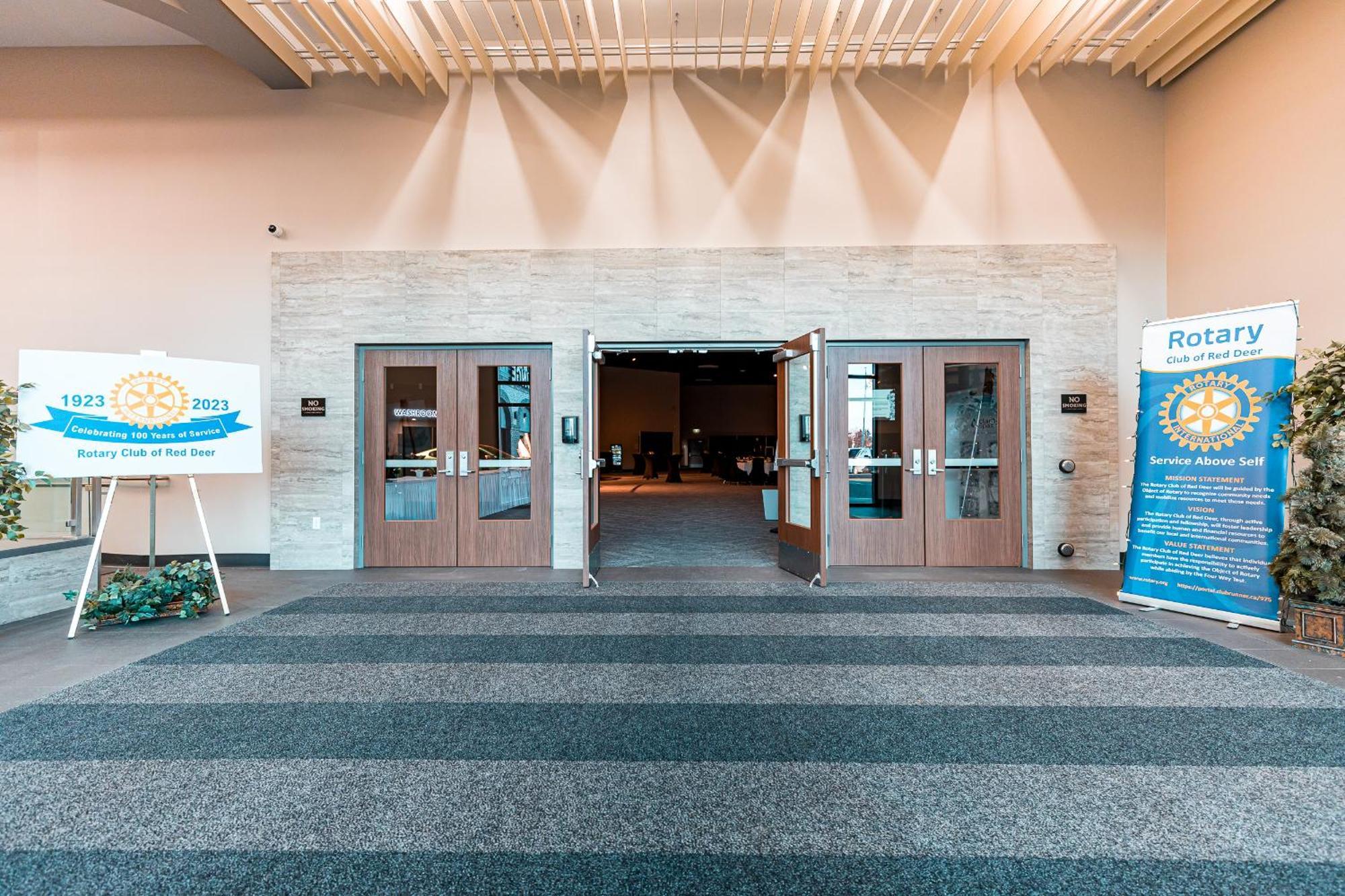 Red Deer Resort & Casino Eksteriør billede